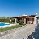 Cozy House For 4 People In A Quiet Rural Area By Renthousing